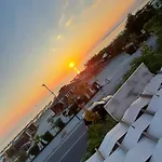 Holidays Priam Vila Golem (Tirana)