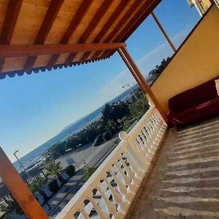 Villa Holidays Priam *