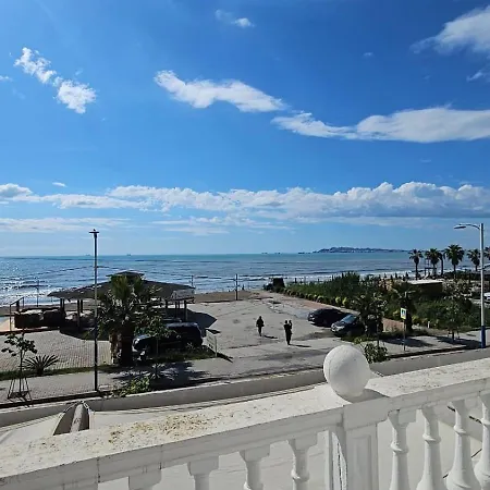 Villa Holidays Priam