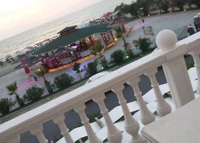 Holidays Priam Golem (Tirana)